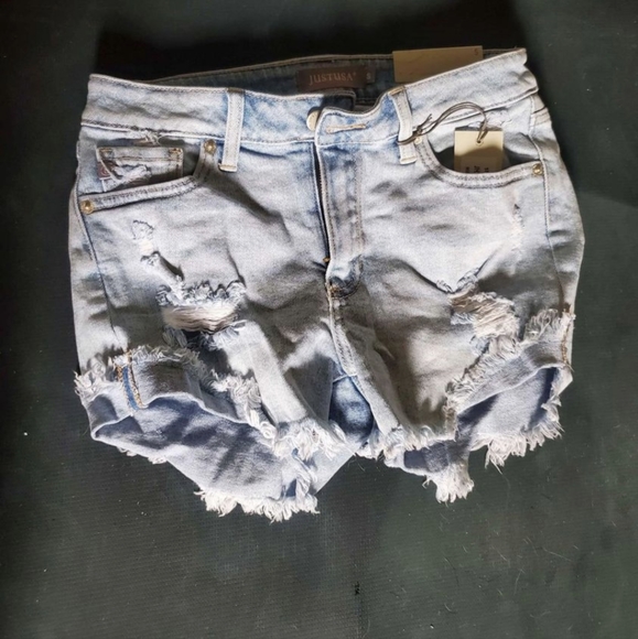 Trail Blazer Light Wash Distressed Denim Cutoff Shorts - Size small - Picture 4 of 4